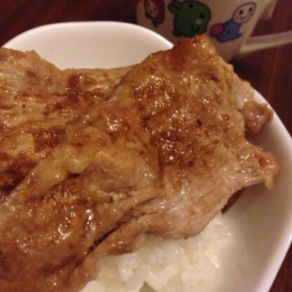 ごはんにのせました！
サッカーに行く息子が食べて行きました。
美味しかったです！